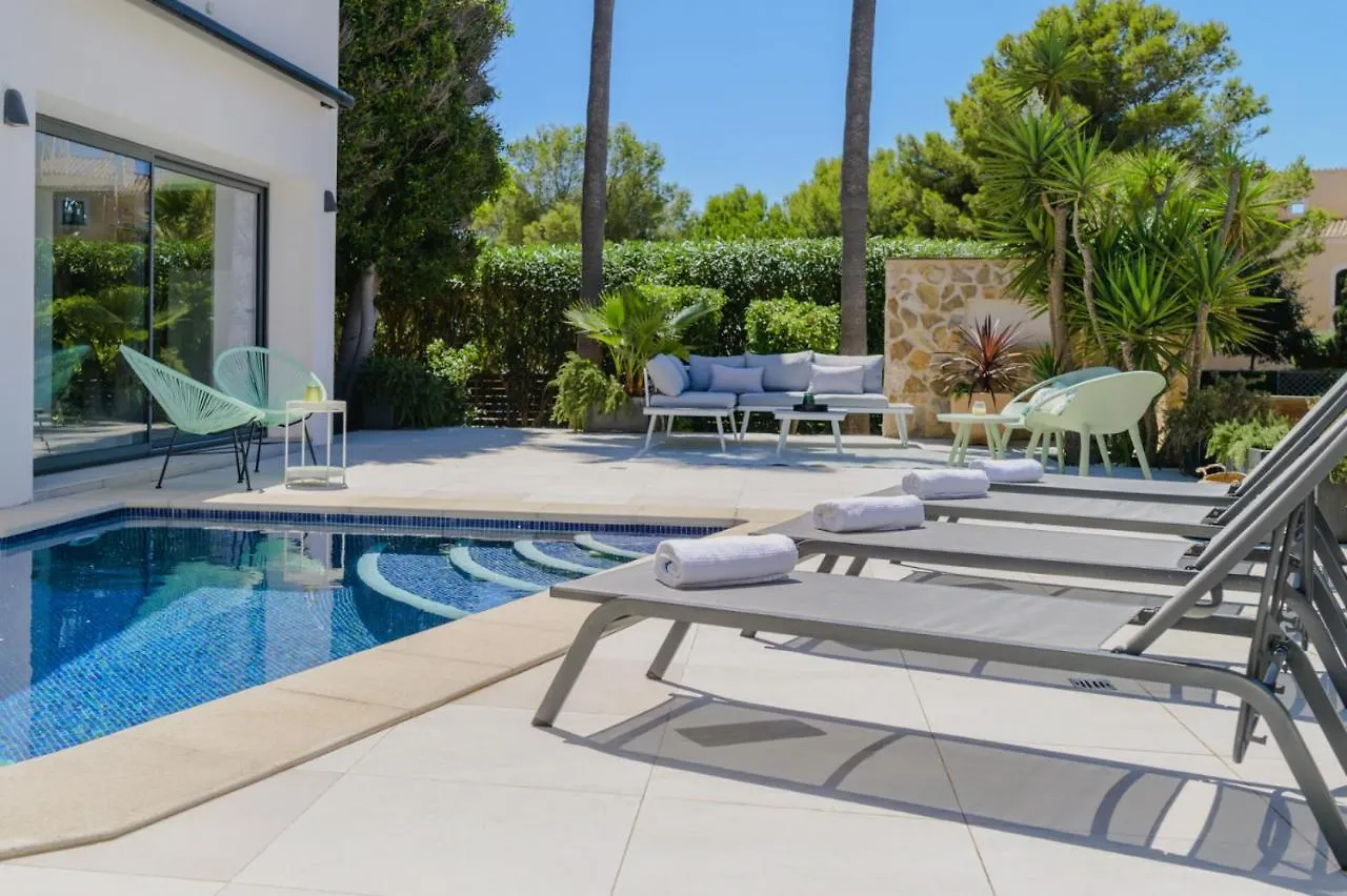 2705 - Schicke Villa In Santa Ponsa Nova إل تورو 0*,