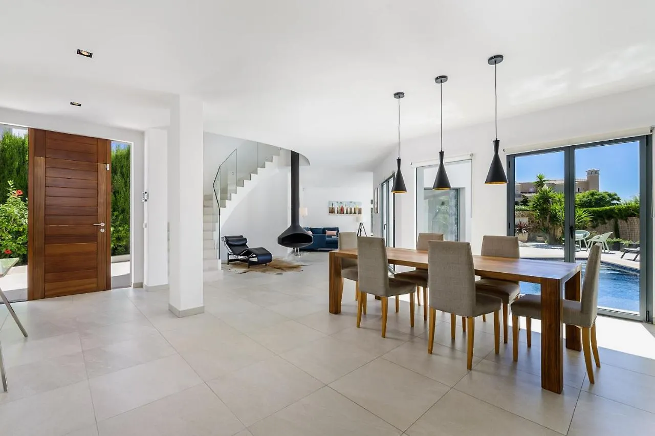 2705 - Schicke Villa In Santa Ponsa Nova إل تورو